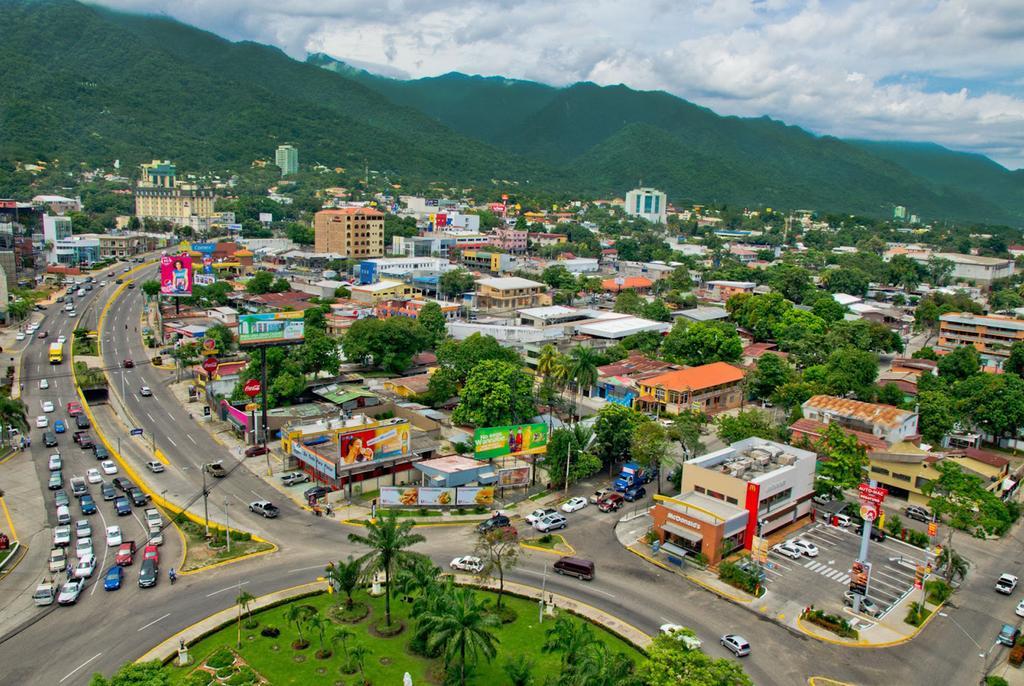 Hotel Verona San Pedro Sula Extérieur photo